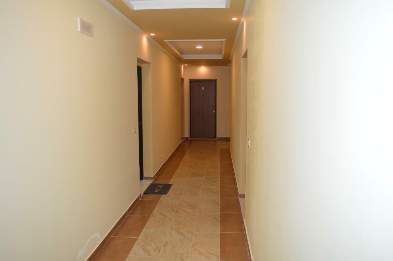 Apartment Bllaca เชิงยิน ภายนอก รูปภาพ